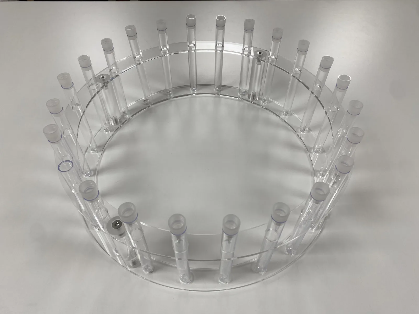 Clear round flower crown with 24 holders