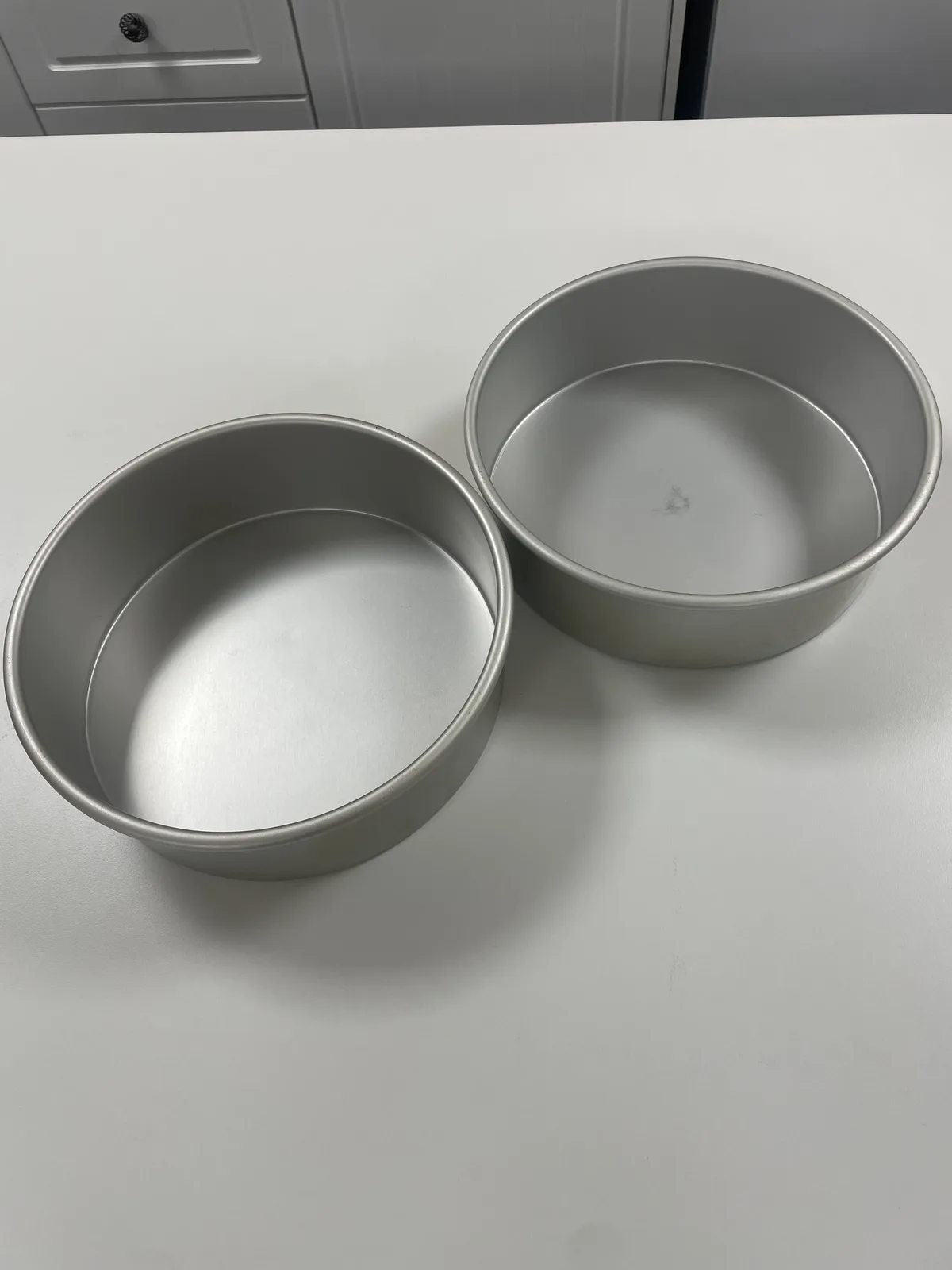 Pair of 9-inch round cake tins