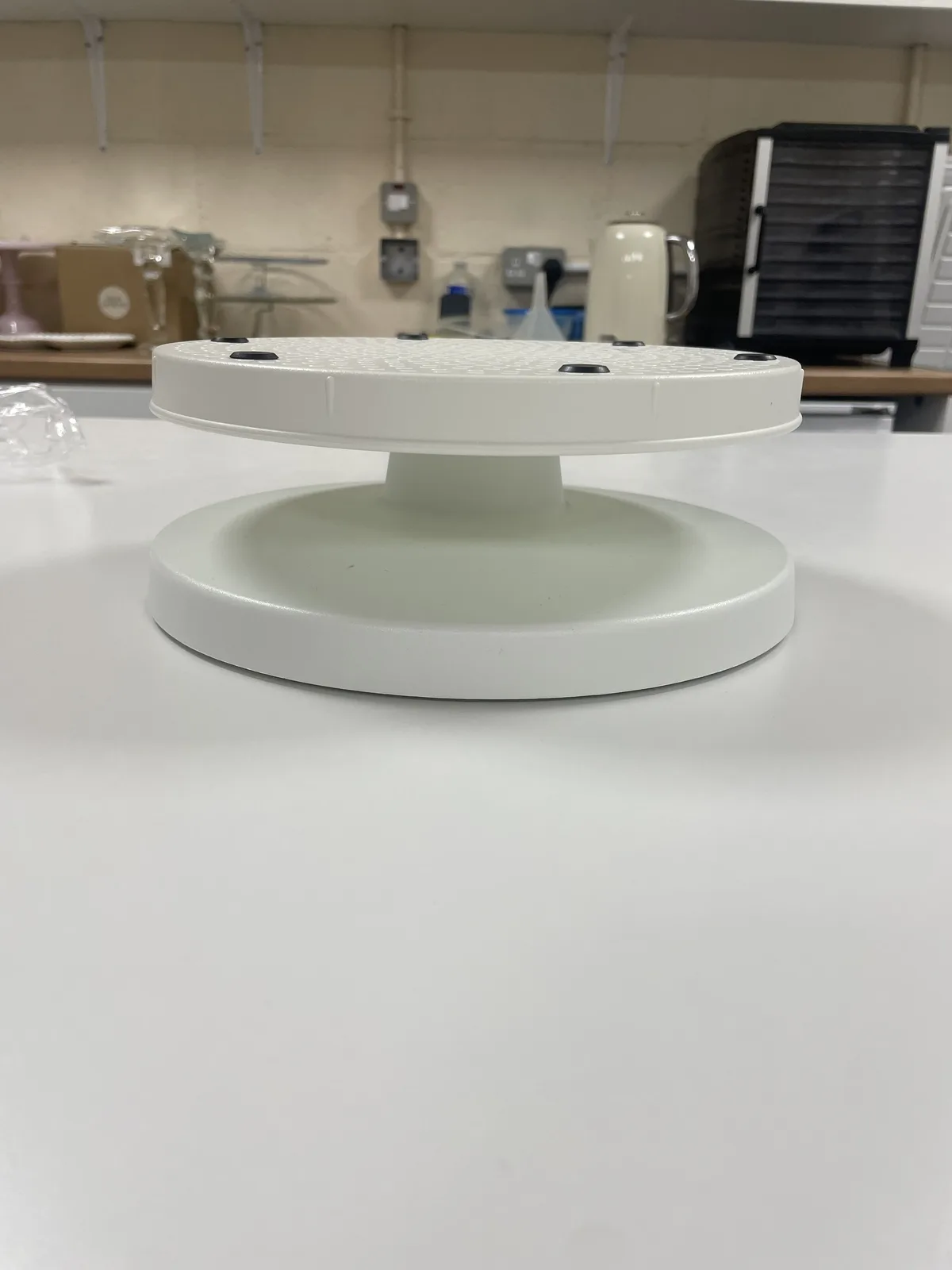 9-Inch Expandable Cake Turntable